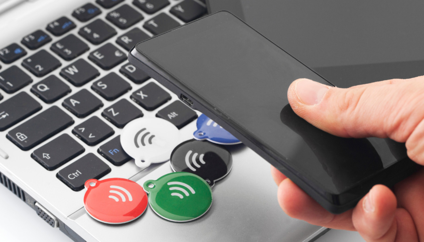 Quel est le prix moyen d'une plaque NFC ?